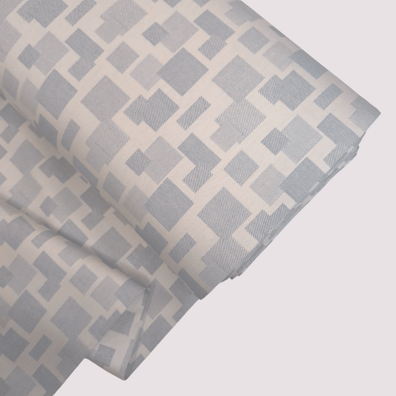 Tessuto Motivo Violette | 100% Puro Cotone | Altezza 180 cm Tessuto Motivo Violette | 100% Puro Cotone | Altezza 180 cm