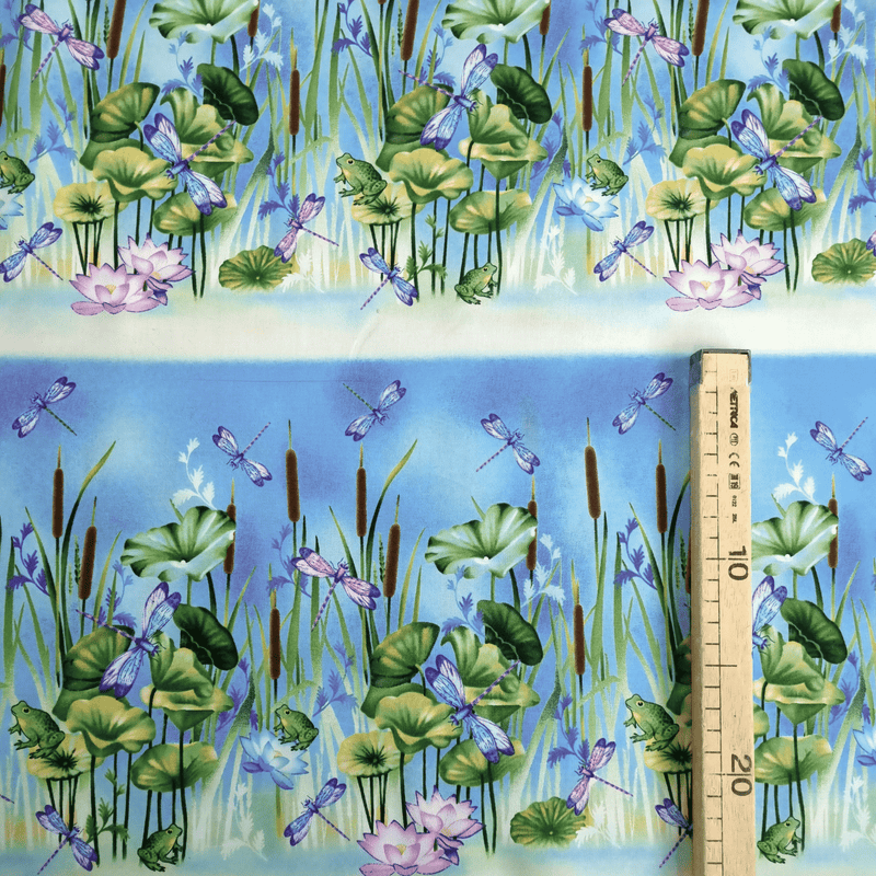 Cotone Americano H 110 cm - LIBELLULE IN UN LAGHETTO DI NINFEE