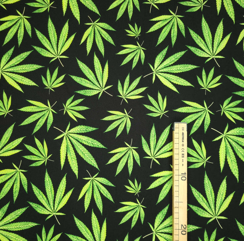 Polyesterstoff - HANFBLÄTTER H 150 cm