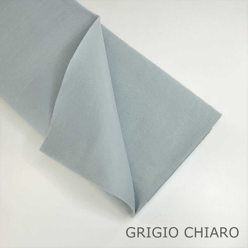 Nuances Pannolenci Gris-Noir - coupe minimum ou multiples de 25 x 180 cm